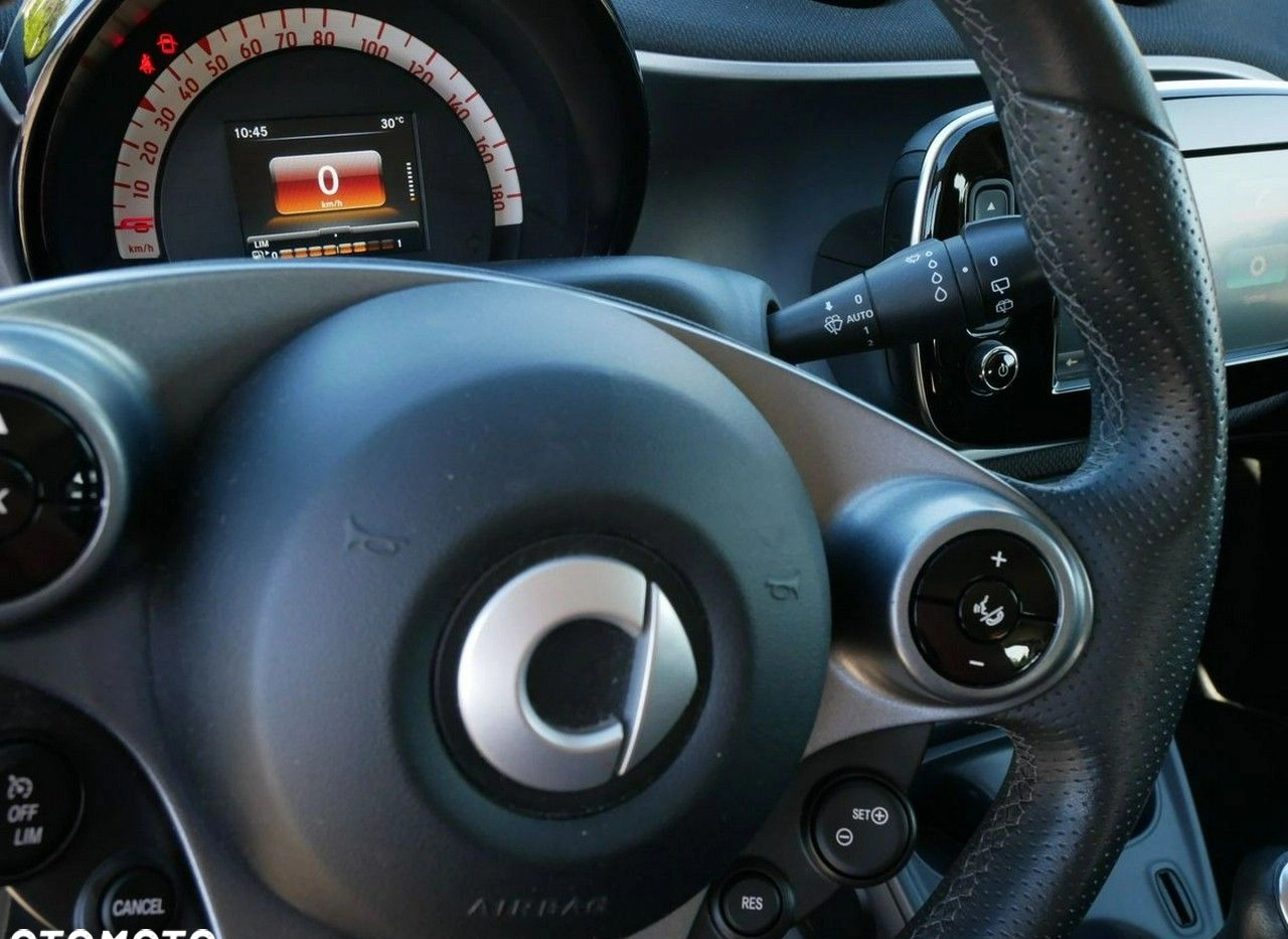 Smart Forfour cena 39800 przebieg: 38000, rok produkcji 2018 z Krzywiń małe 596